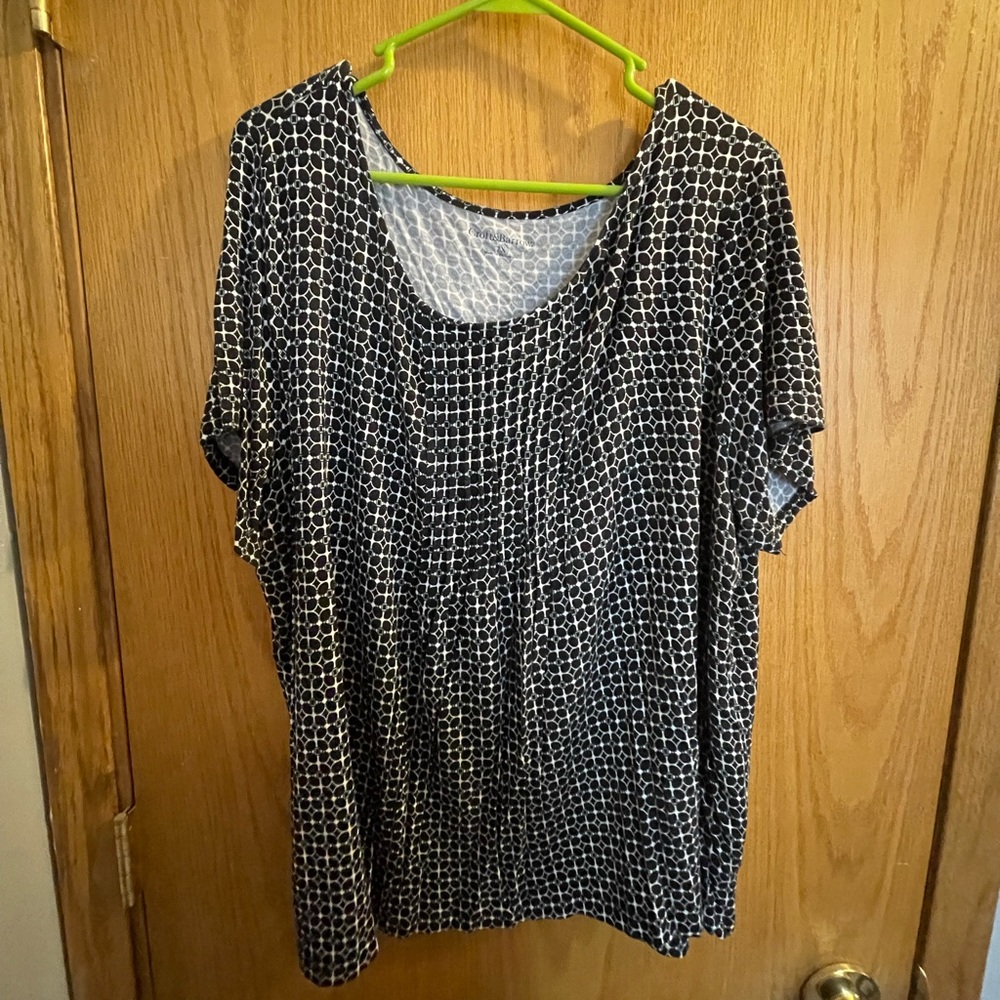 Women’s blouse, gently used, smoke free home